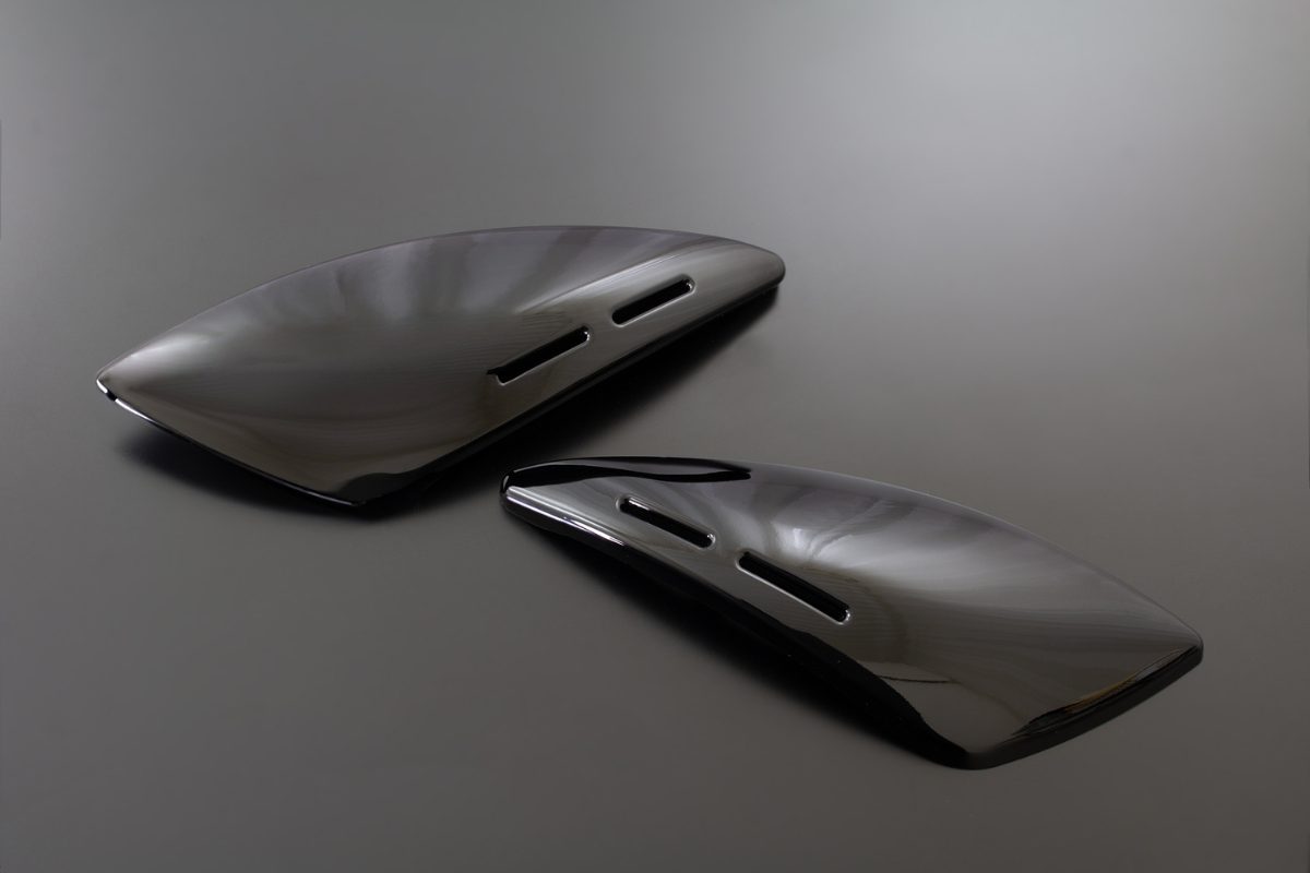 記事 ≪インジェクションオーバーカバー グロスブラックの開発≫のアイキャッチ画像